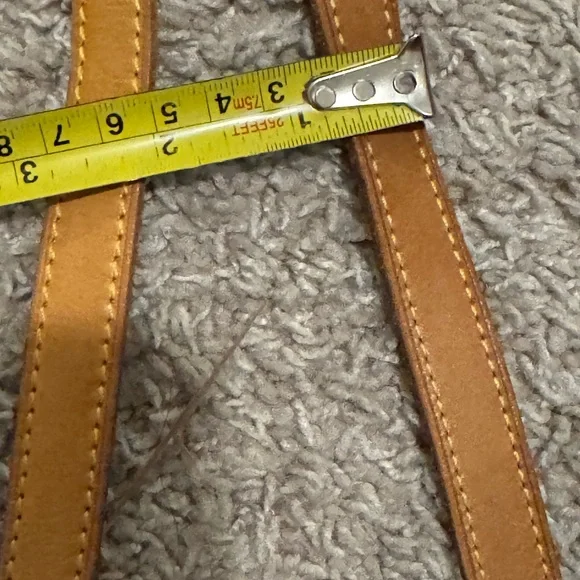 Louis Vuitton Palermo or bucket bag Strap B48 - Picture 5 of 5